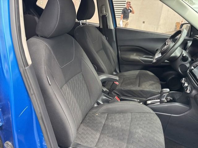 Used 2021 Nissan Kicks S FWD image 12