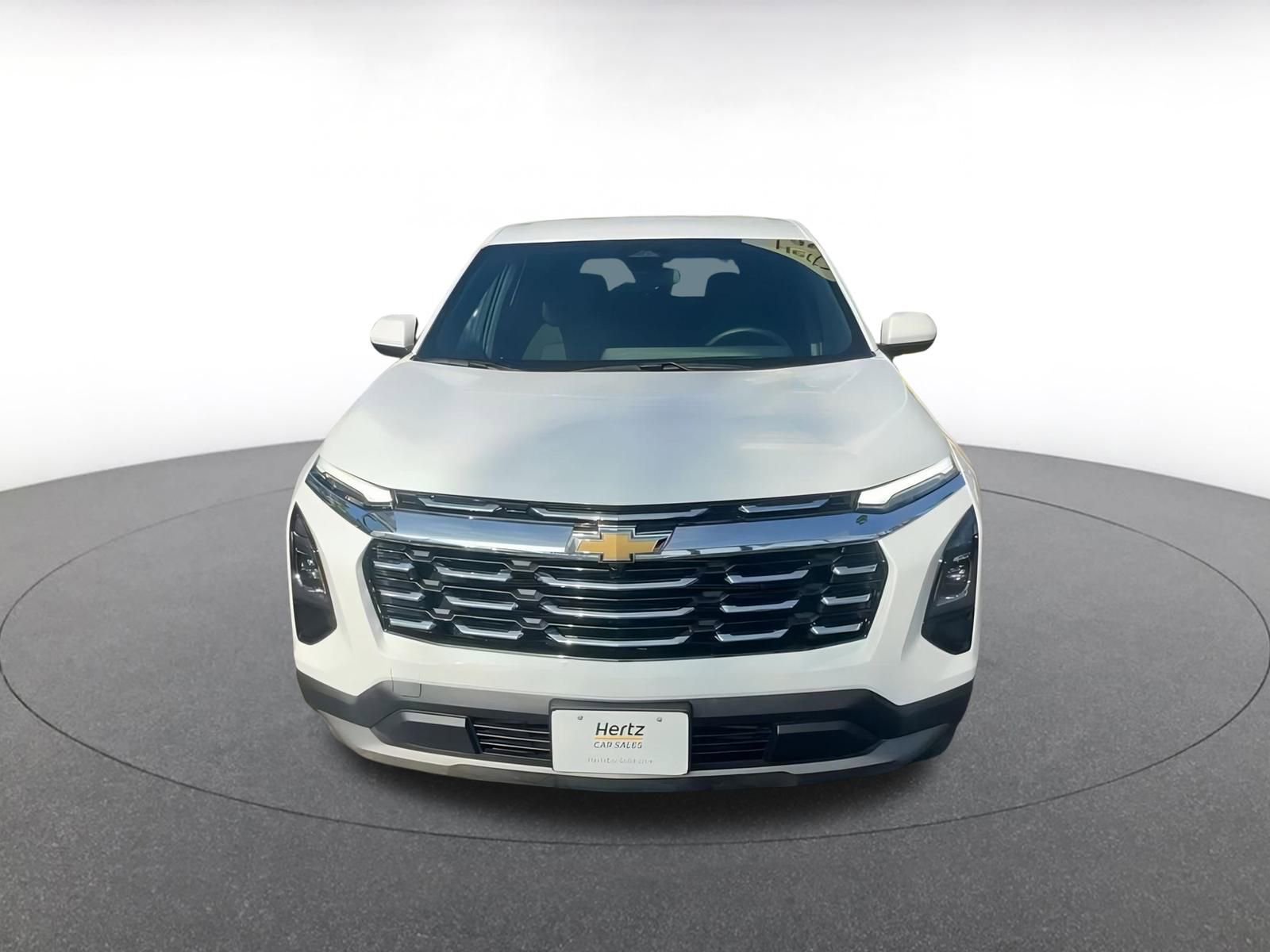 Used 2025 Chevrolet Equinox LT image 4