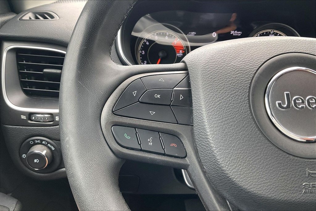 Used 2021 Jeep Cherokee Trailhawk AWD/4WD image 12