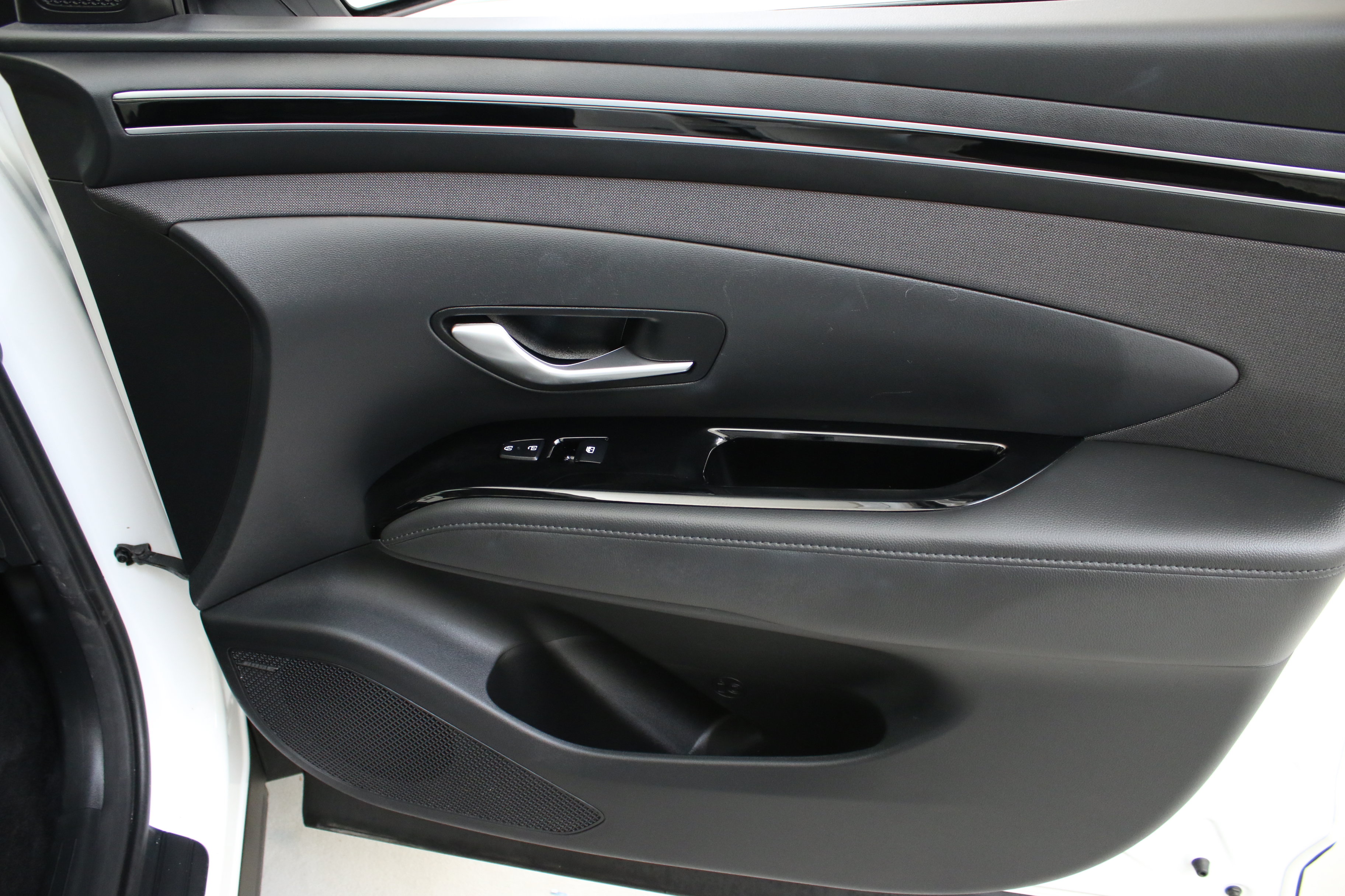 Used 2024 Hyundai Tucson Limited AWD/4WD image 31