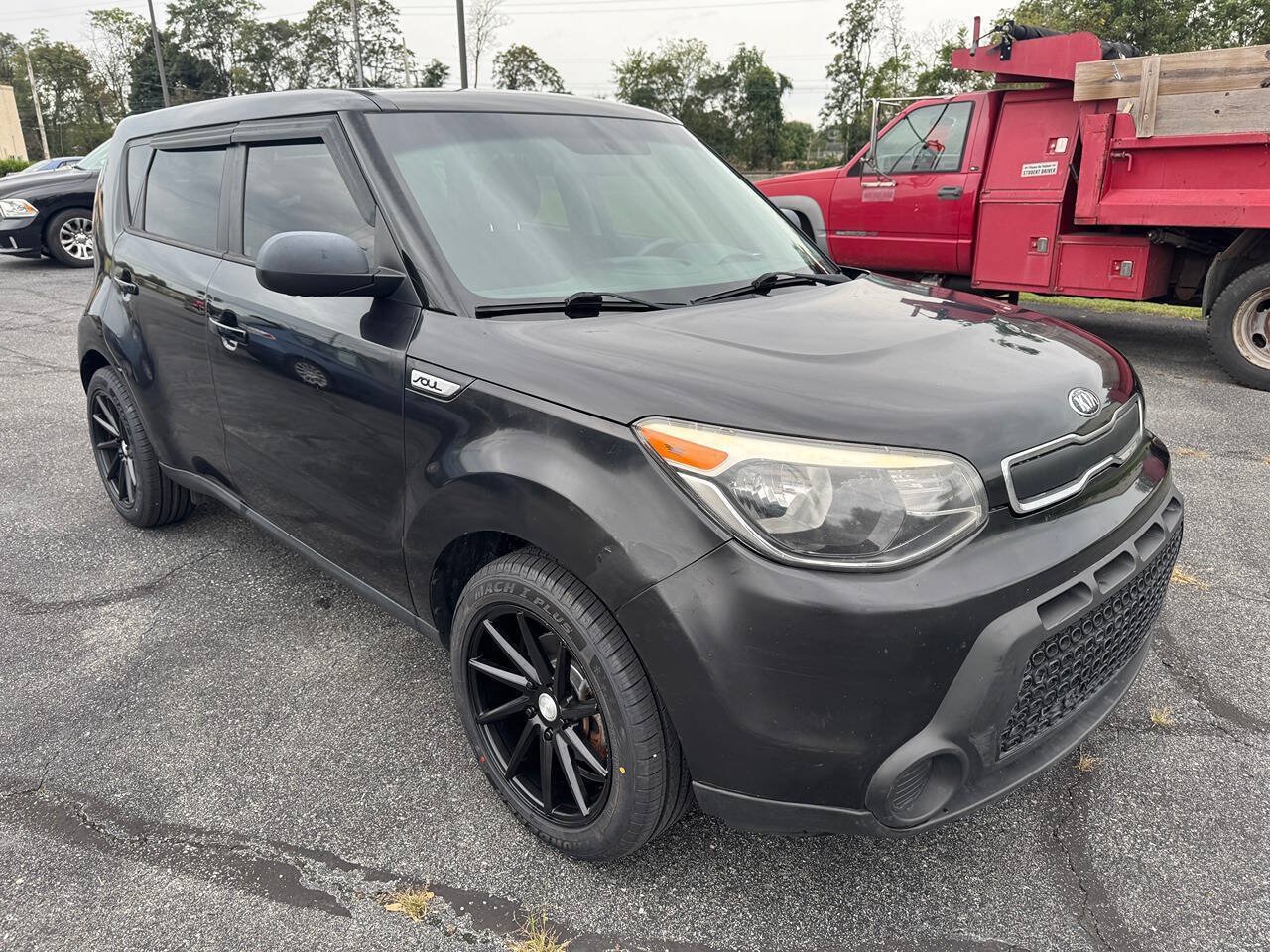 Used 2015 Kia Soul FWD image 4