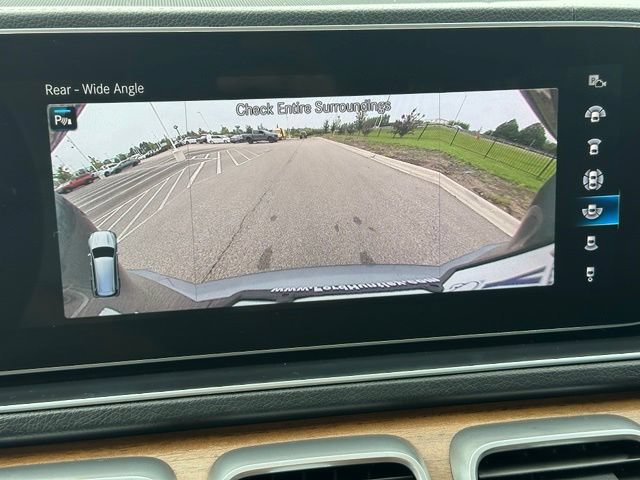 Used 2023 Mercedes-Benz GLS 450 4MATIC image 56