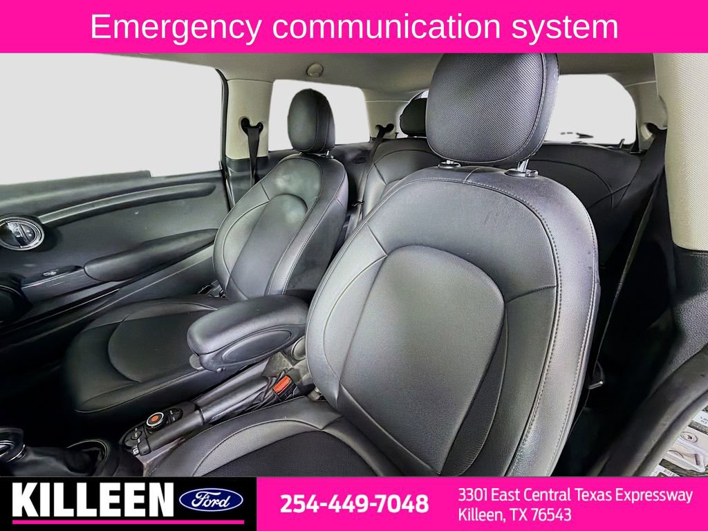 Used 2019 MINI Cooper 2-Door Hardtop w/ Signature Upholstery Package image 8