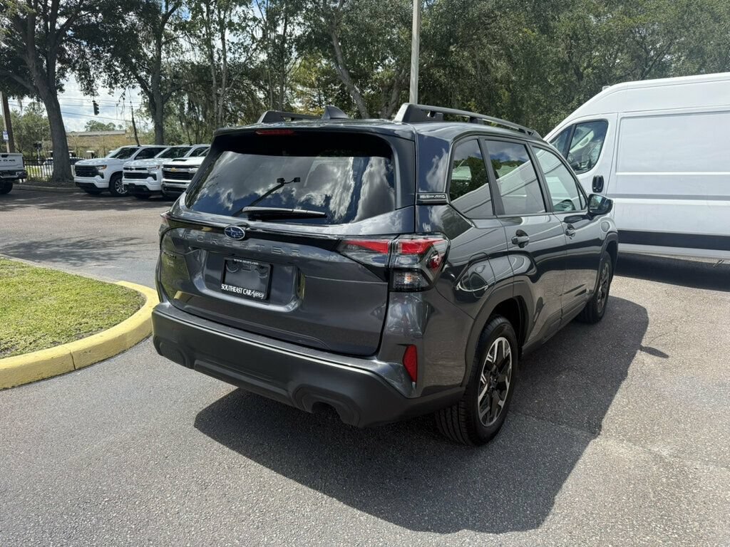 Used 2026 Subaru Forester Premium AWD/4WD image 11