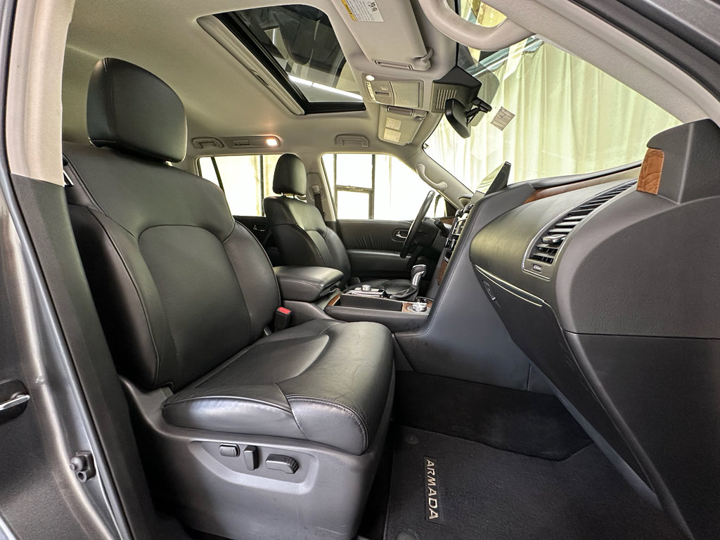 Used 2024 Nissan Armada SL image 27