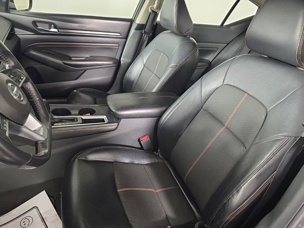 Used 2022 Nissan Altima 2.5 SR image 15