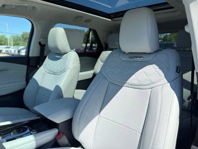 New 2026 Ford Explorer Platinum w/ LUX Leather Package AWD/4WD image 16