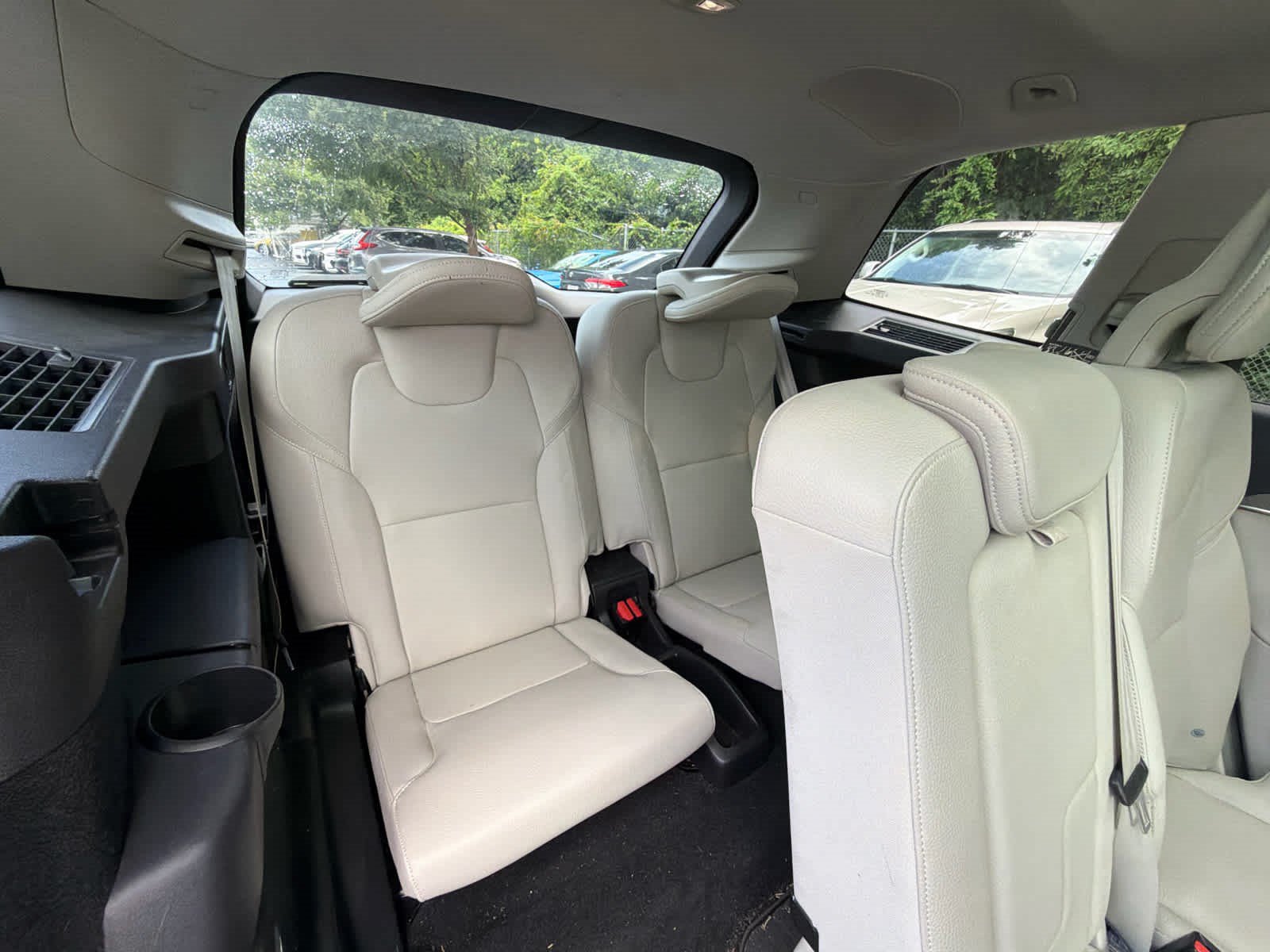 Used 2023 Volvo XC90 B5 Plus w/ Protection Package Premier AWD/4WD image 22