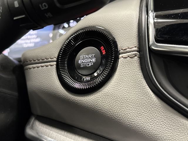 Used 2024 Jeep Compass Limited w/ Sun and Sound Group image 22