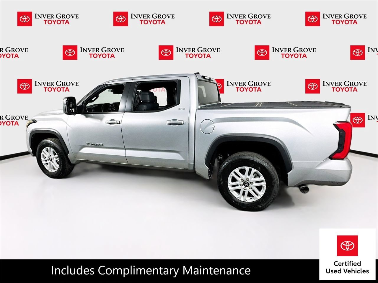 Certified 2025 Toyota Tundra SR5 w/ Advanced Technology Package AWD/4WD image 7