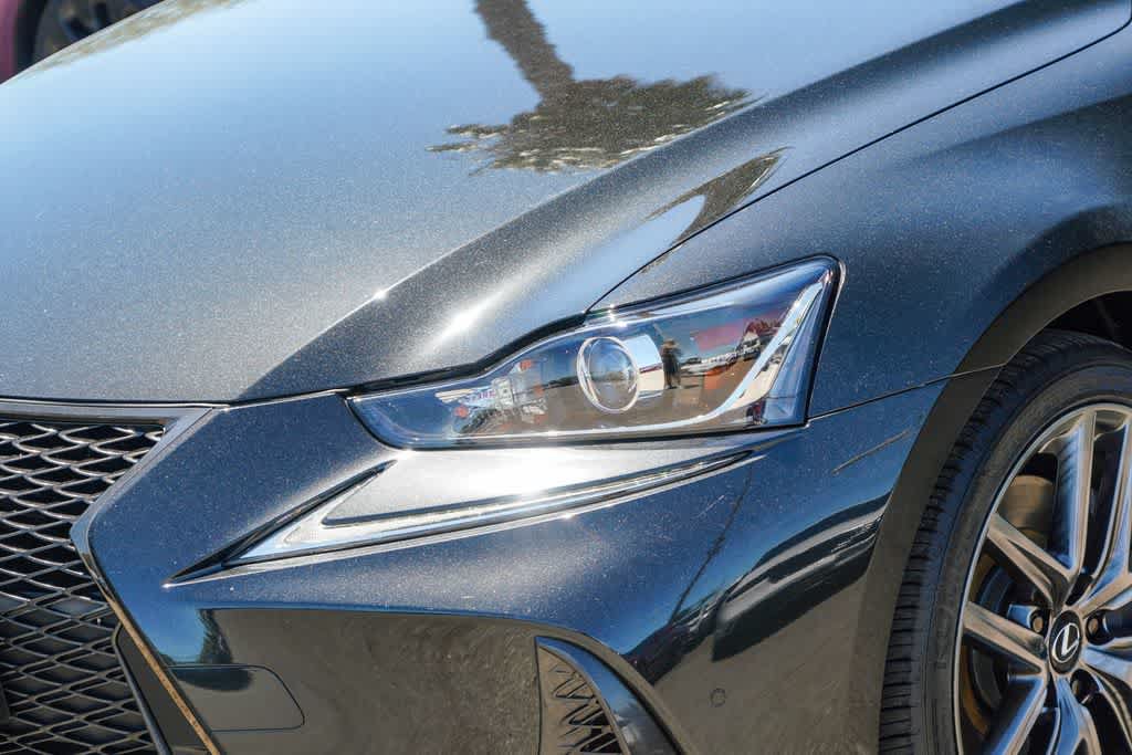 Used 2020 Lexus IS 300 F Sport w/ F Sport Package RWD image 8