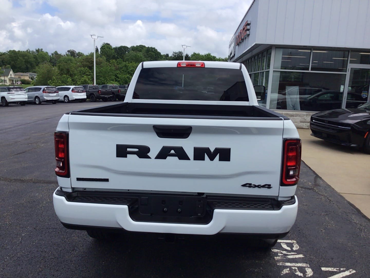 Certified 2025 RAM 2500 Big Horn AWD/4WD image 4