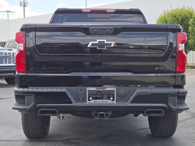 New 2026 Chevrolet Silverado 1500 RST w/ Dark Appearance Package AWD/4WD image 16