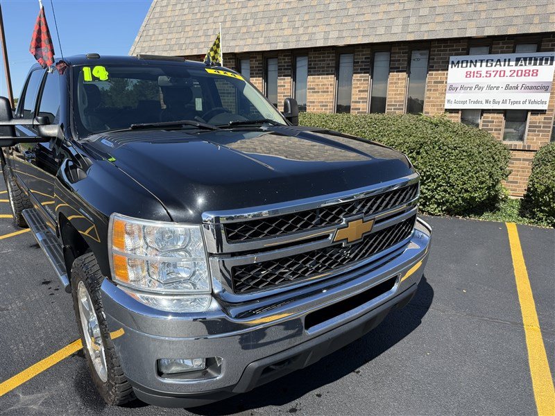 Used 2014 Chevrolet Silverado 2500 LTZ w/ LTZ Plus Package AWD/4WD image 2