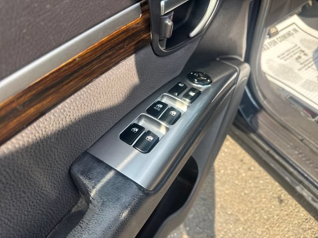 Used 2012 Hyundai Santa Fe SE AWD/4WD image 11