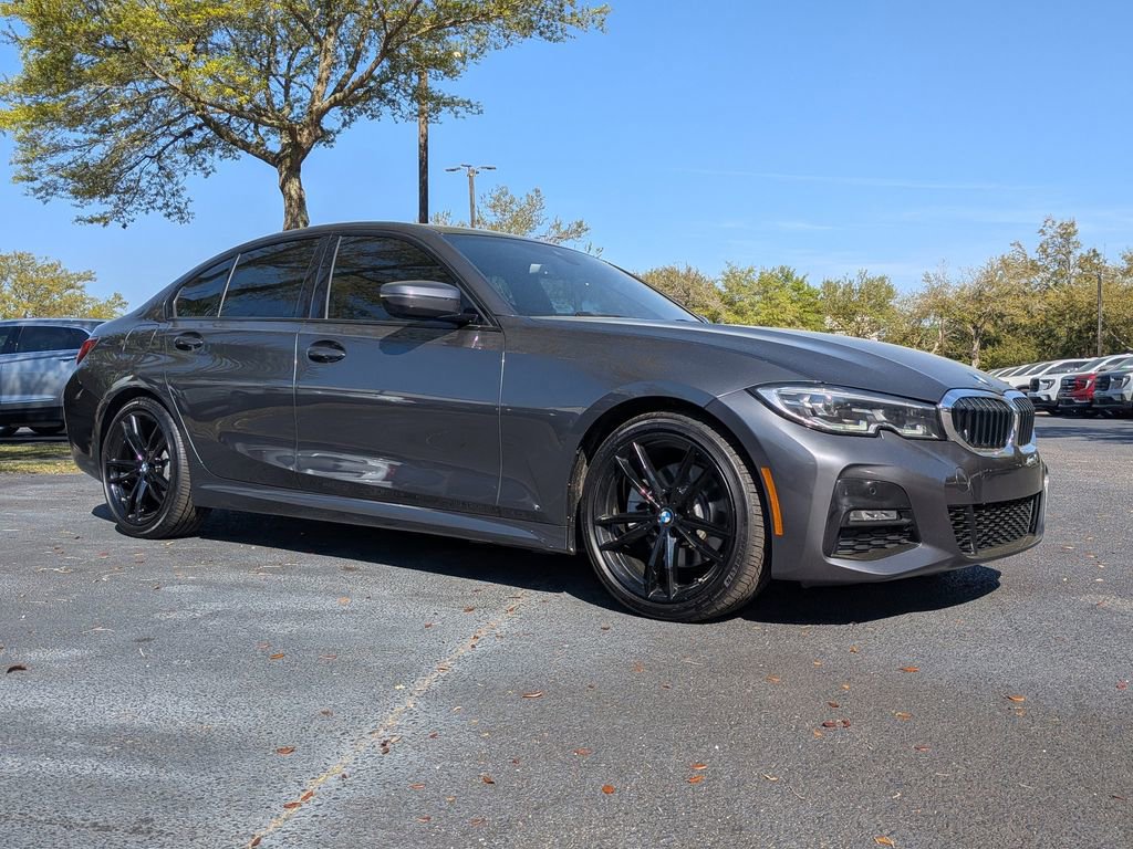 Used 2022 BMW 330i xDrive Sedan w/ M Sport Package image 2
