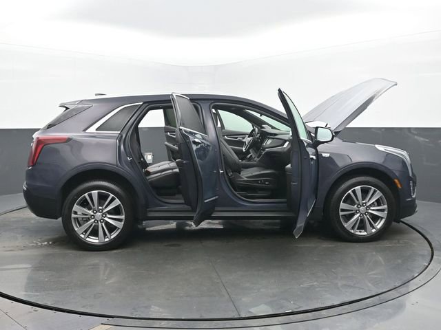 Certified 2025 Cadillac XT5 Premium Luxury image 49