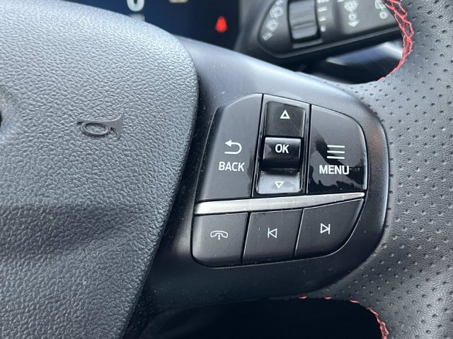 Certified 2023 Ford Escape ST-Line Elite w/ Premium Technology Package AWD/4WD image 30