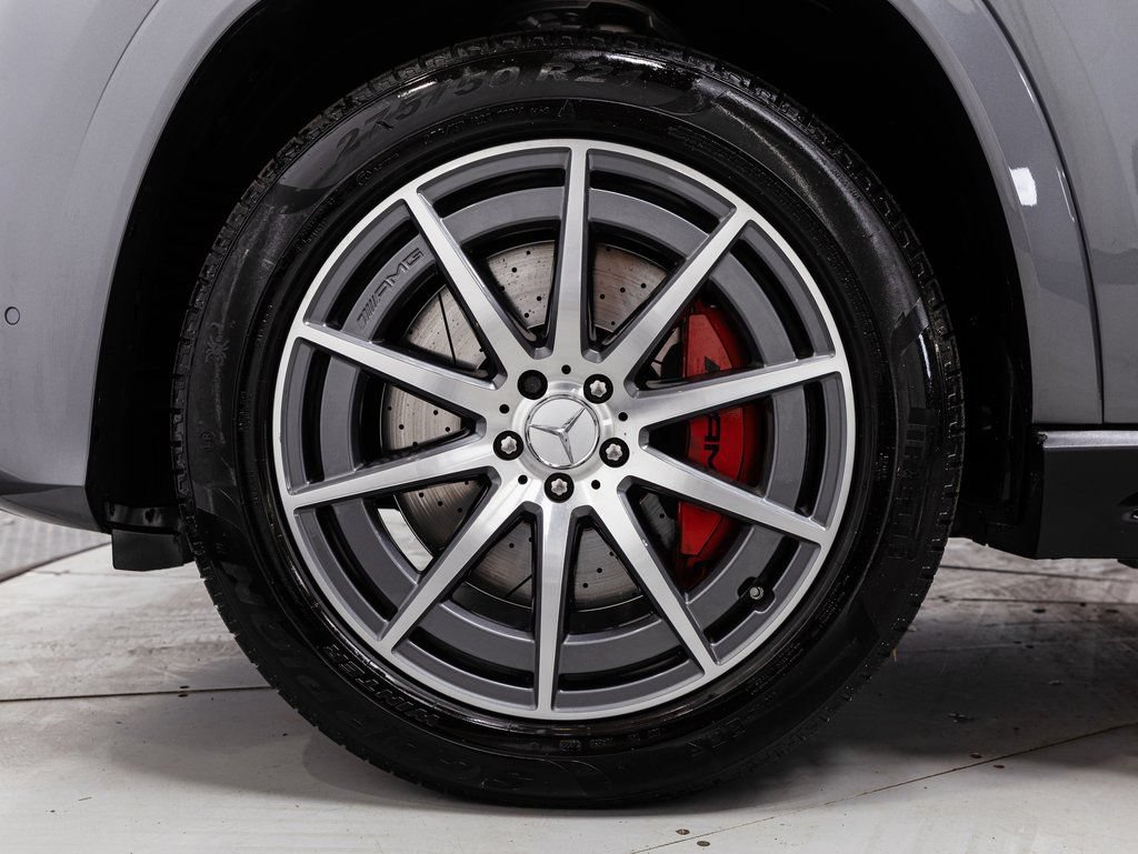 Certified 2024 Mercedes-Benz GLS 63 AMG 4MATIC image 42