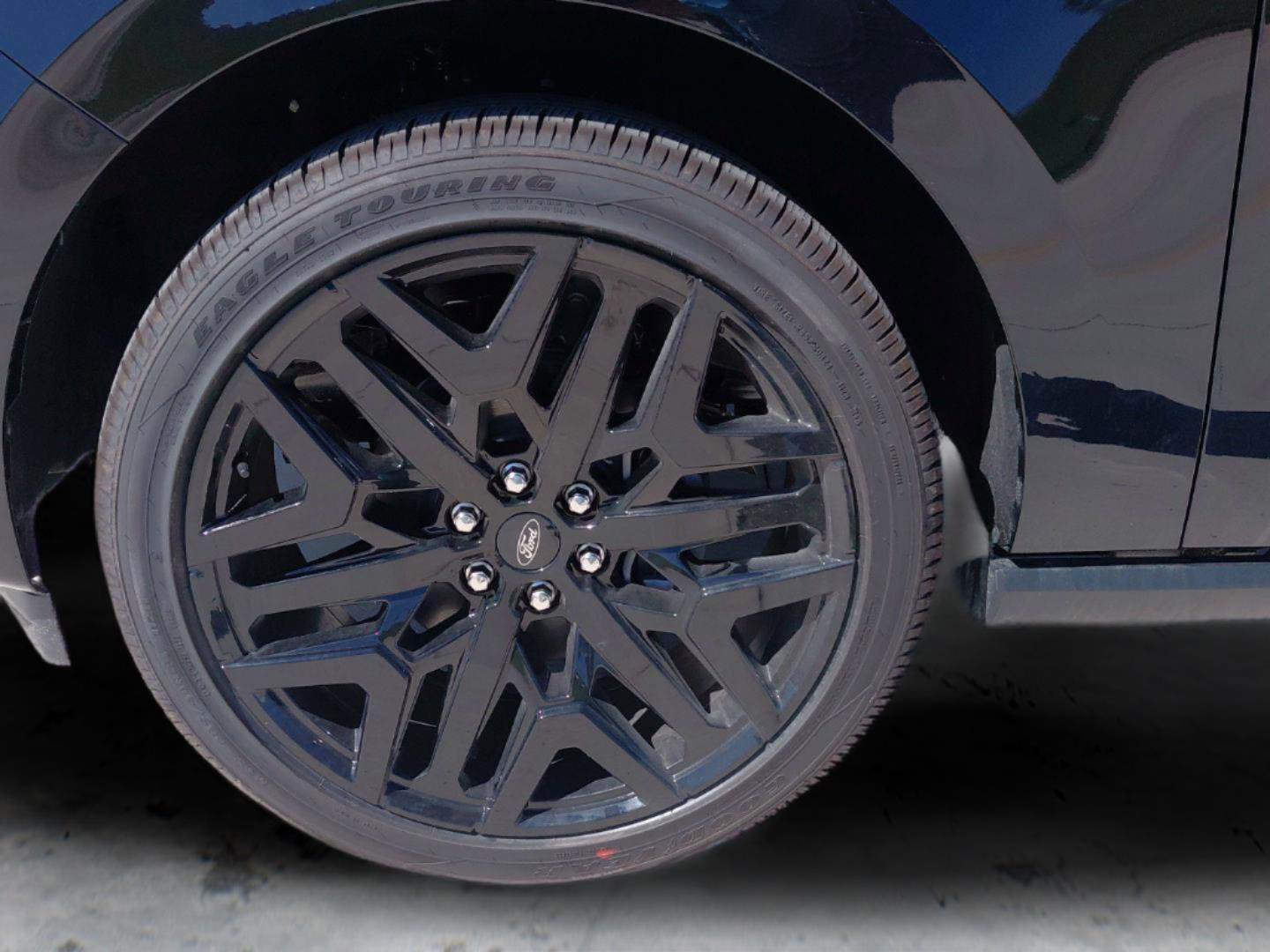 New 2026 Ford Expedition Platinum AWD/4WD image 10