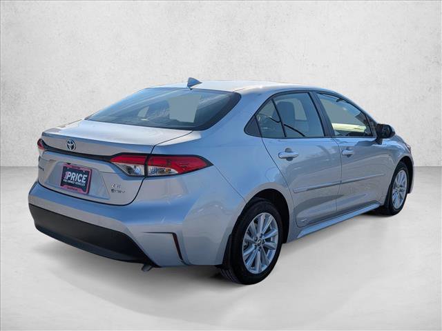 Used 2025 Toyota Corolla LE w/ LE Premium Package image 5