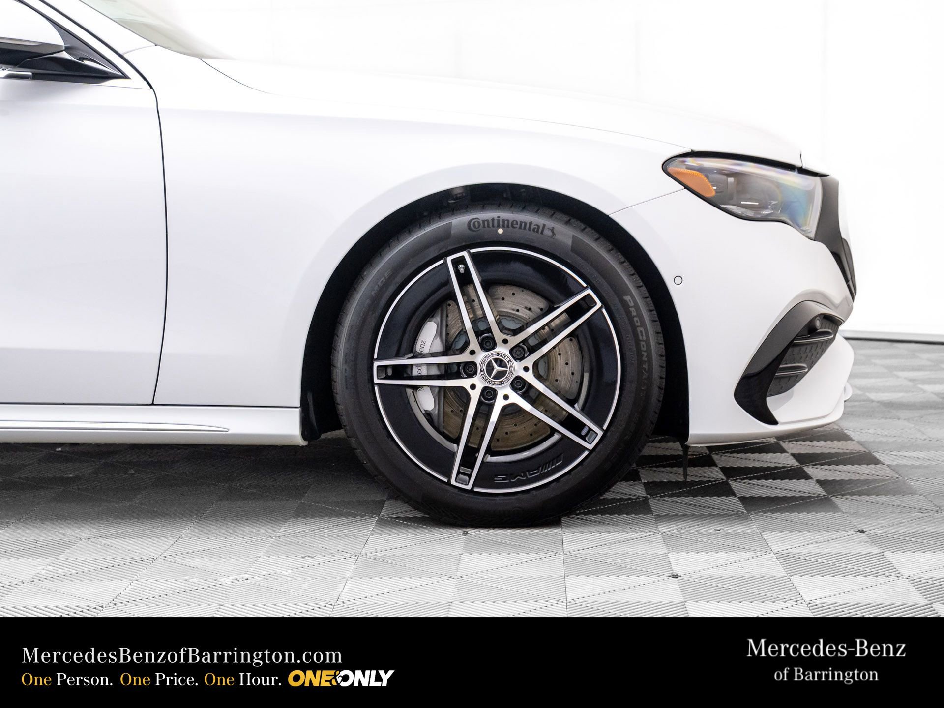 New 2026 Mercedes-Benz E 450 4MATIC Sedan image 28