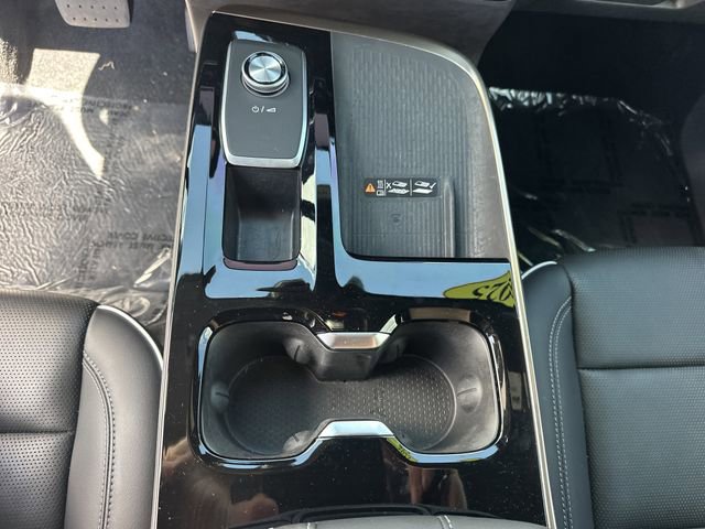 Used 2025 Buick Enclave Avenir w/ Super Cruise Package FWD image 21