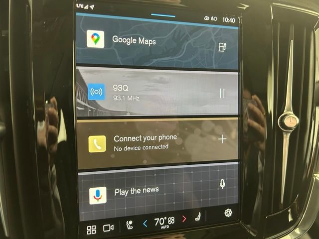 Used 2025 Volvo S90 T8 Plus image 18