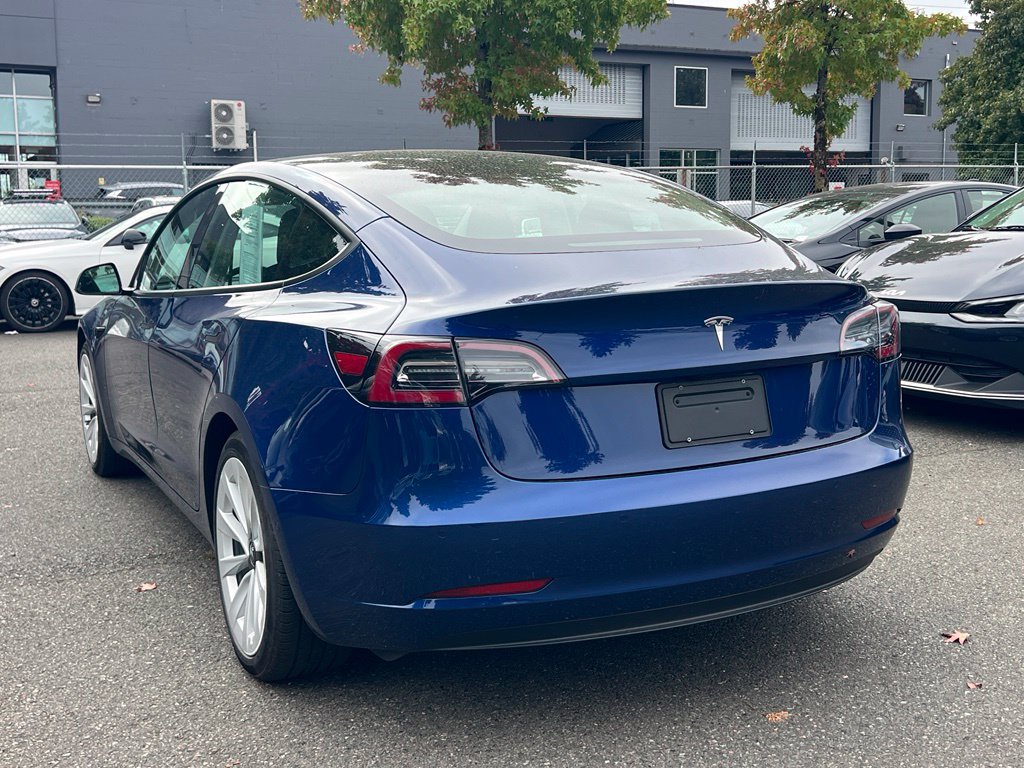 Used 2021 Tesla Model 3 Standard Range Plus RWD image 7