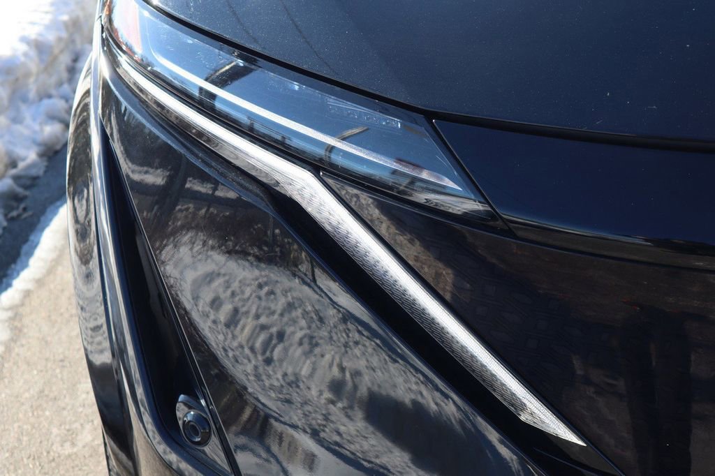 Certified 2024 Nissan Ariya AWD image 9