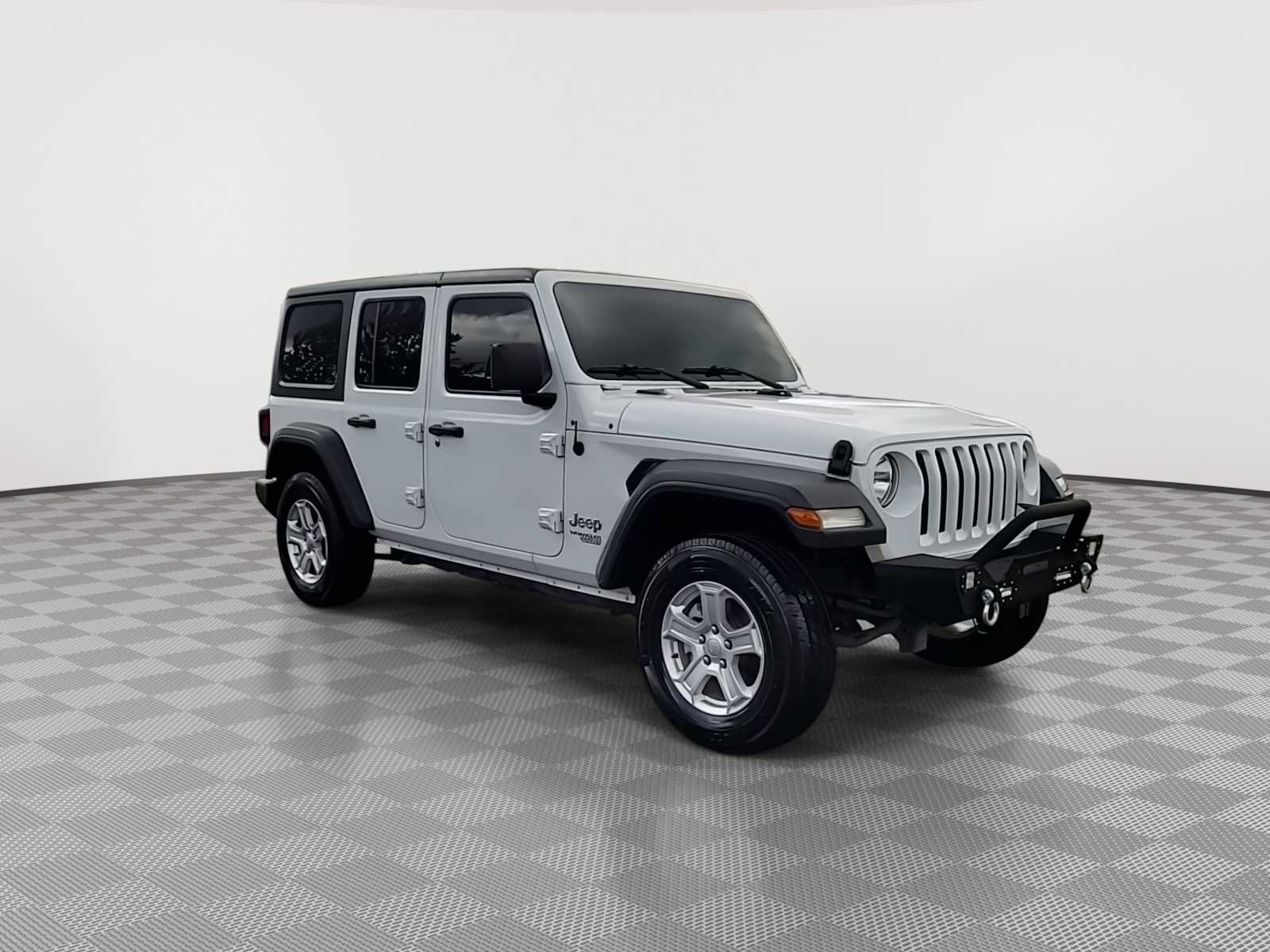 Used 2020 Jeep Wrangler Unlimited Sport S image 2