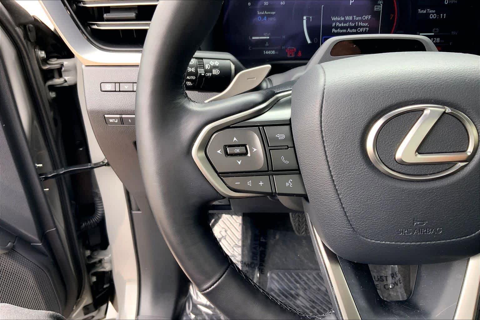 Used 2024 Lexus GX 550 w/ Accessory Package (2T) AWD/4WD image 23