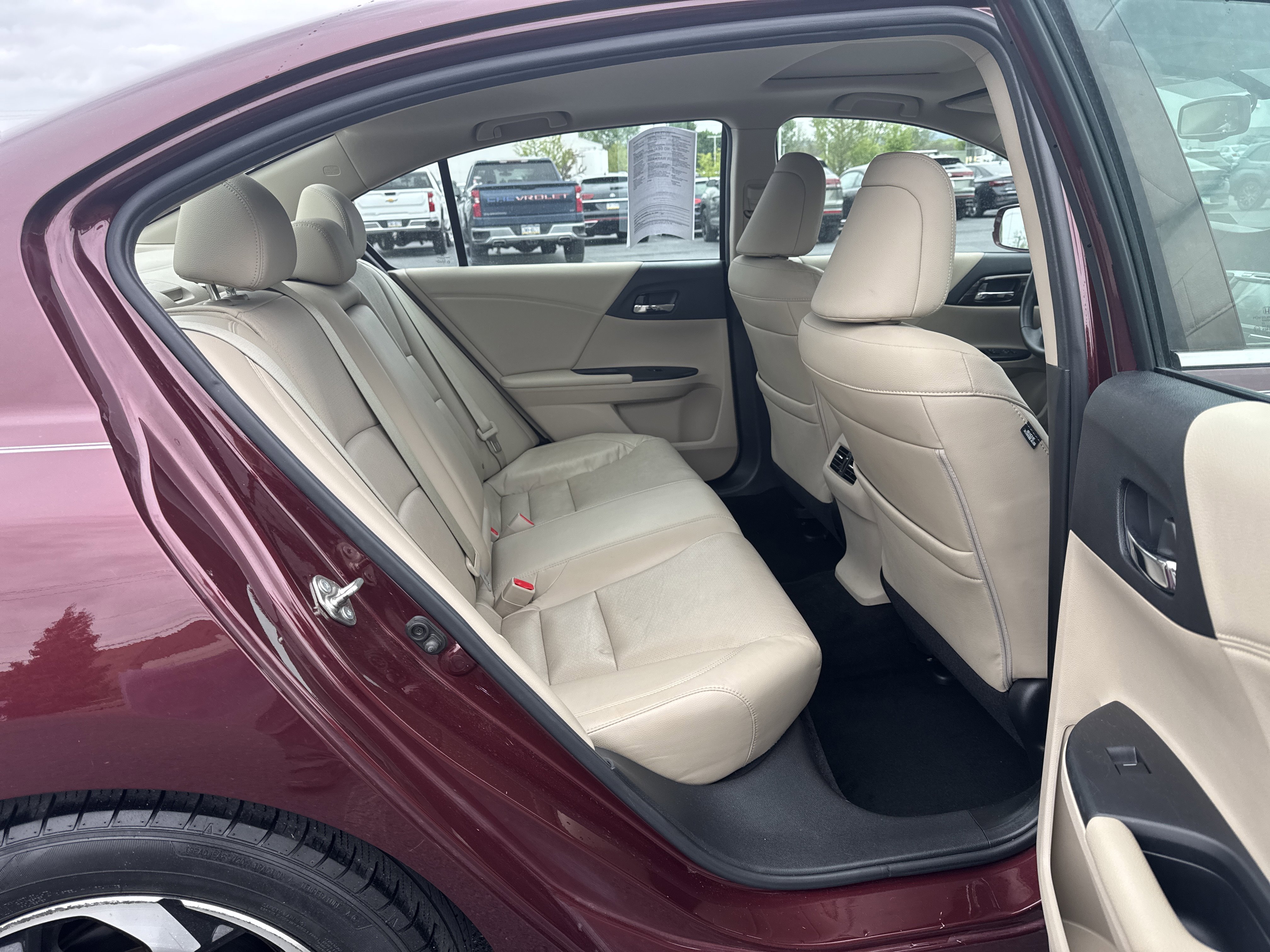 Used 2016 Honda Accord EX-L image 16