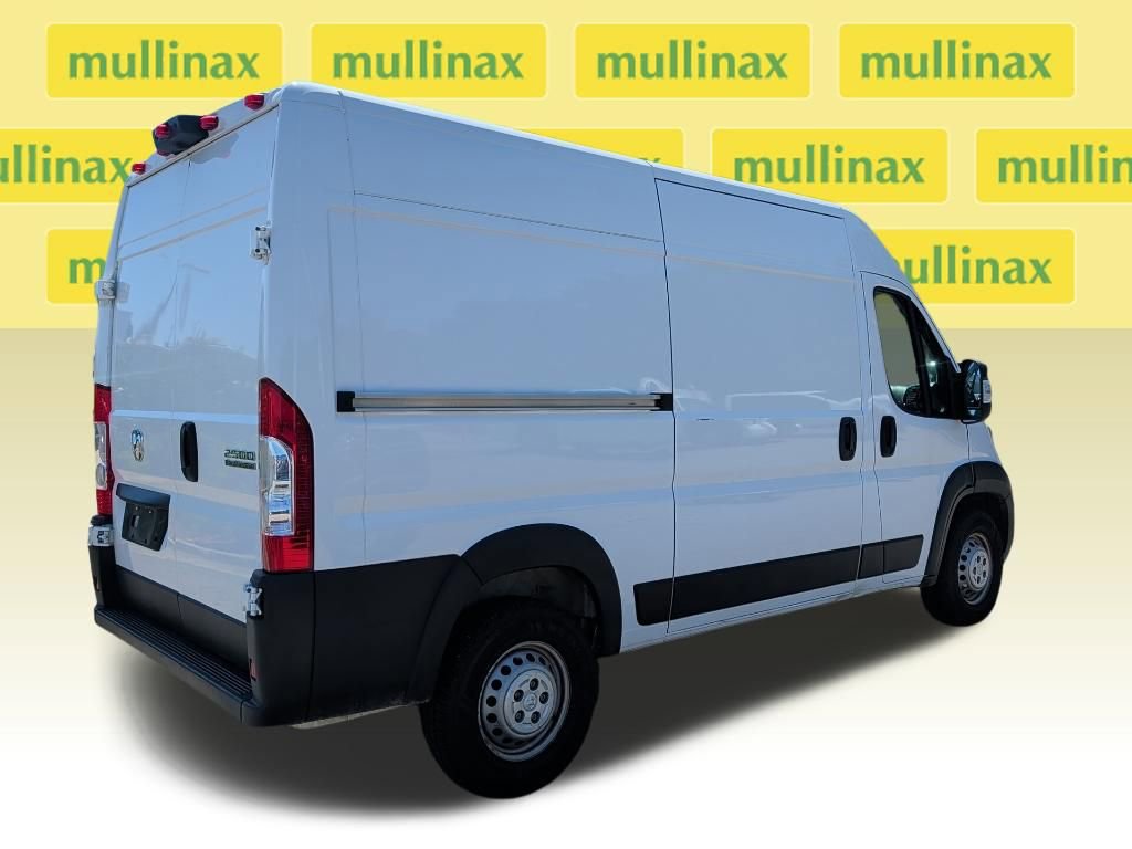 Used 2024 RAM ProMaster 2500 w/ Convenience Group FWD image 7
