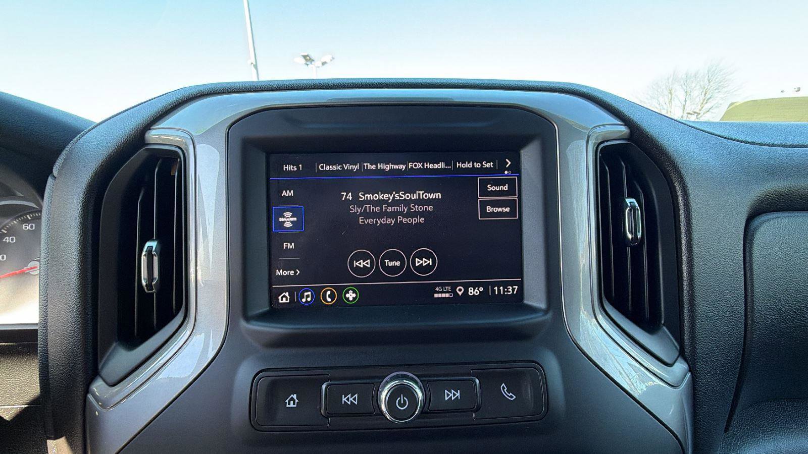 Certified 2024 Chevrolet Silverado 2500 Custom w/ Custom Value Package image 16