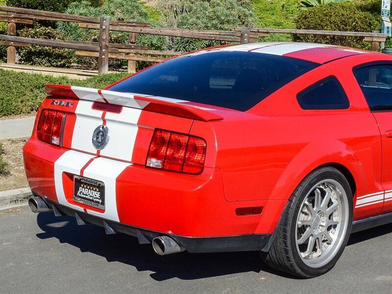 Used 2007 Ford Mustang Shelby GT500 RWD image 14