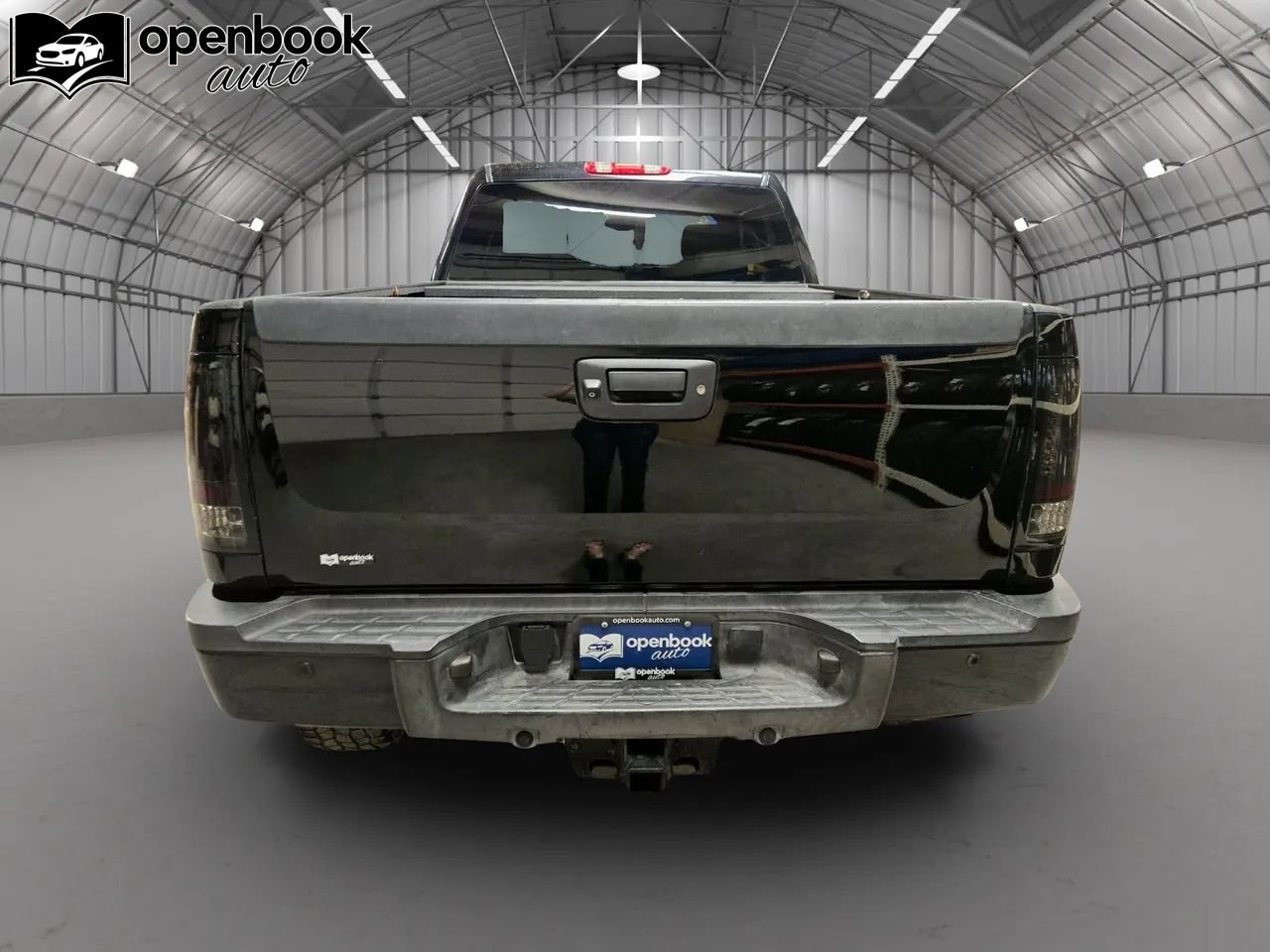 Used 2013 GMC Sierra 2500 Denali w/ Suspension Package, Off-Road AWD/4WD image 6