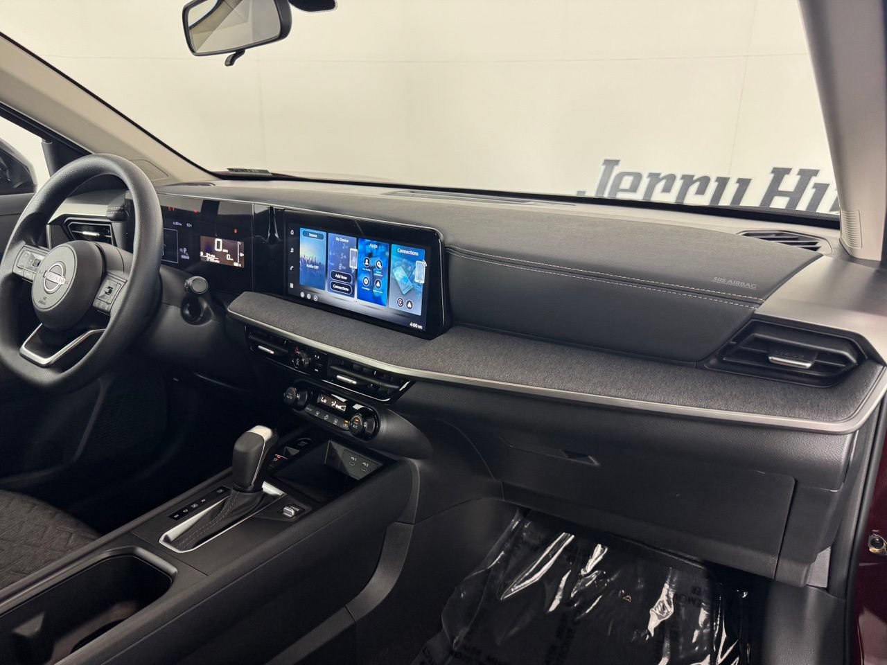 Used 2026 Nissan Kicks SV FWD image 35