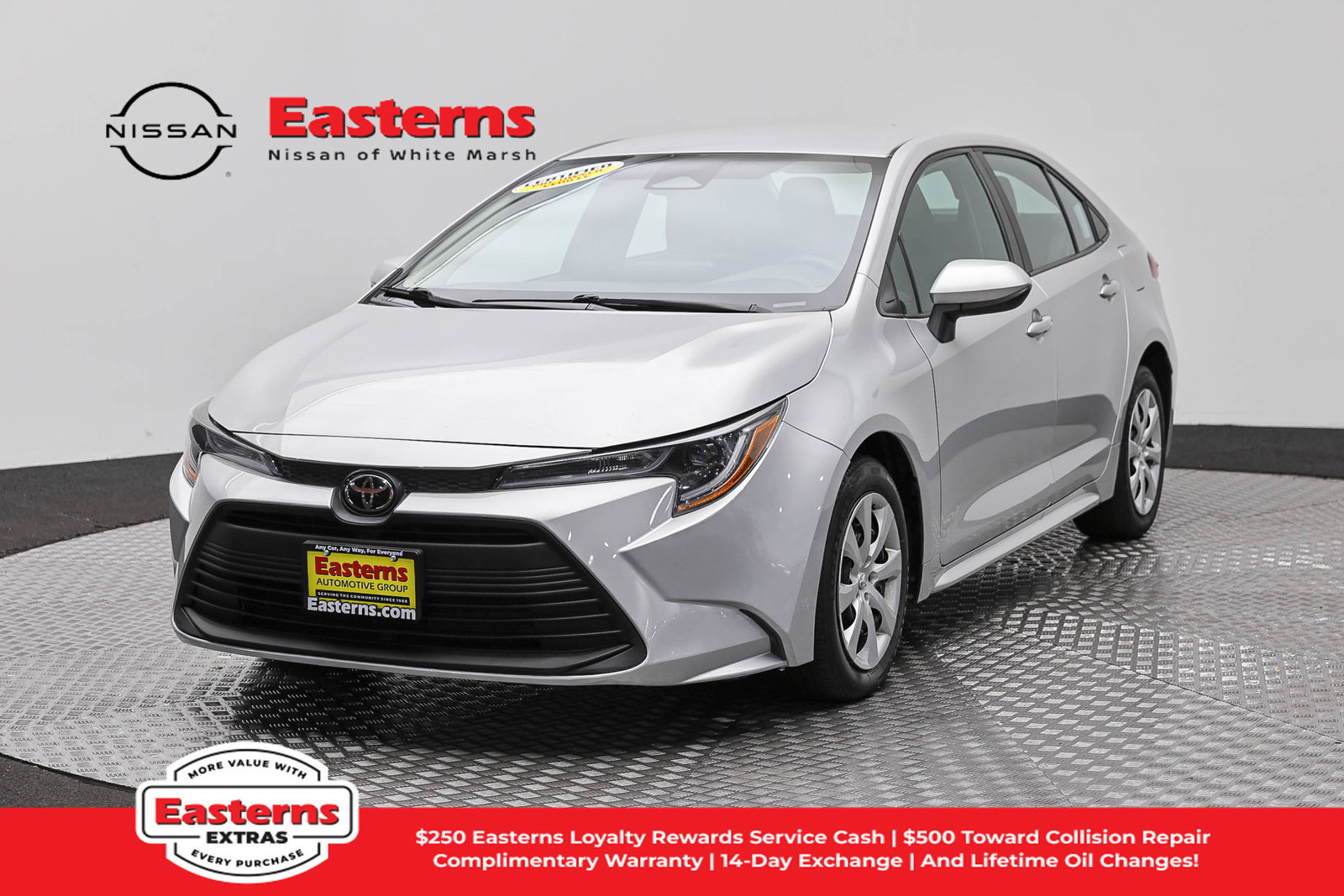 Used 2023 Toyota Corolla LE FWD image 1