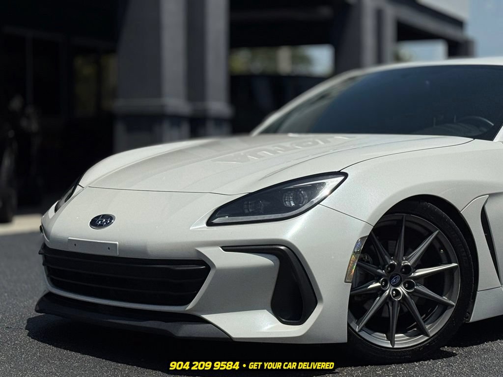 Used 2022 Subaru BRZ Limited RWD image 2