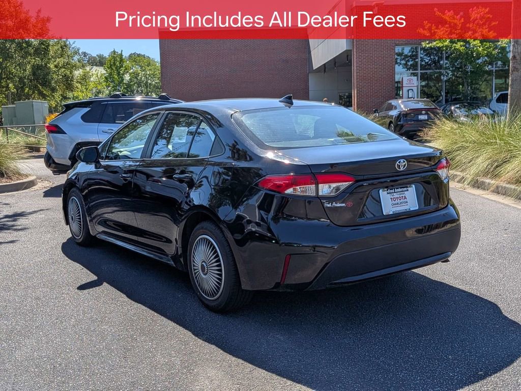 Used 2020 Toyota Corolla LE FWD image 7