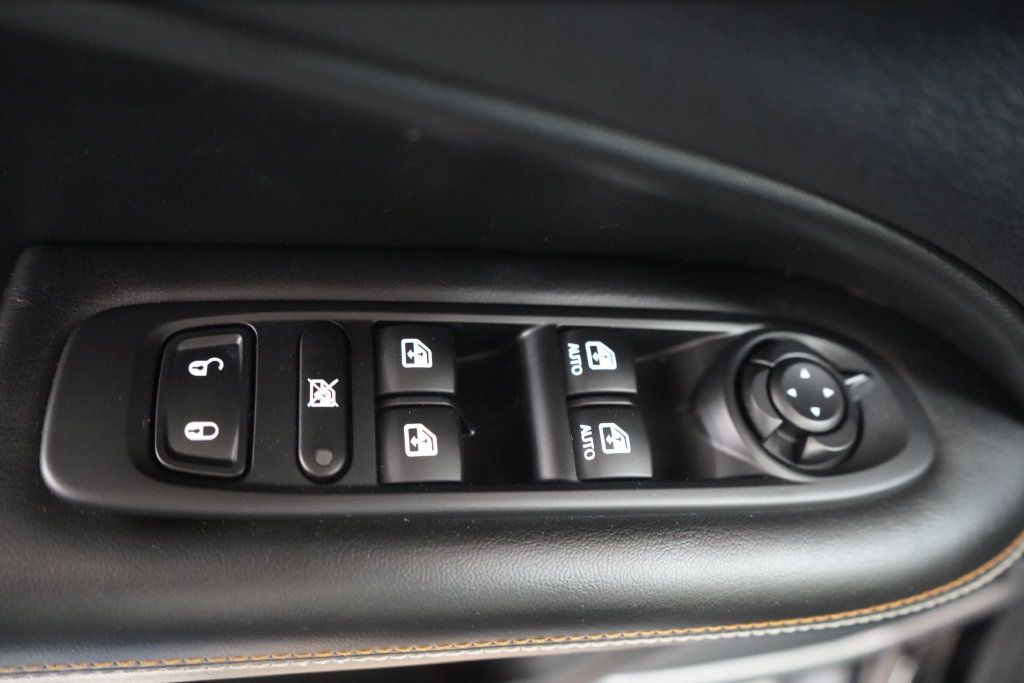 Used 2019 Jeep Compass Sport FWD image 31