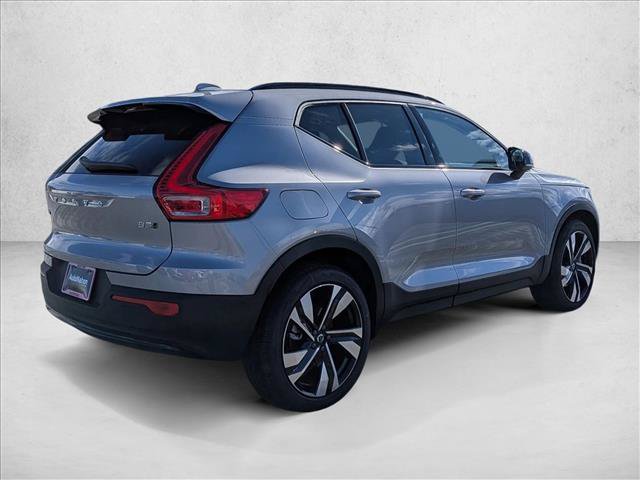 Used 2026 Volvo XC40 B5 Ultra w/ Climate Package AWD/4WD image 5