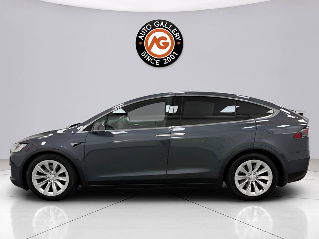 Used 2017 Tesla Model X 75D image 4