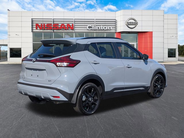 Certified 2023 Nissan Kicks SR w/ SR Premium Package FWD image 3