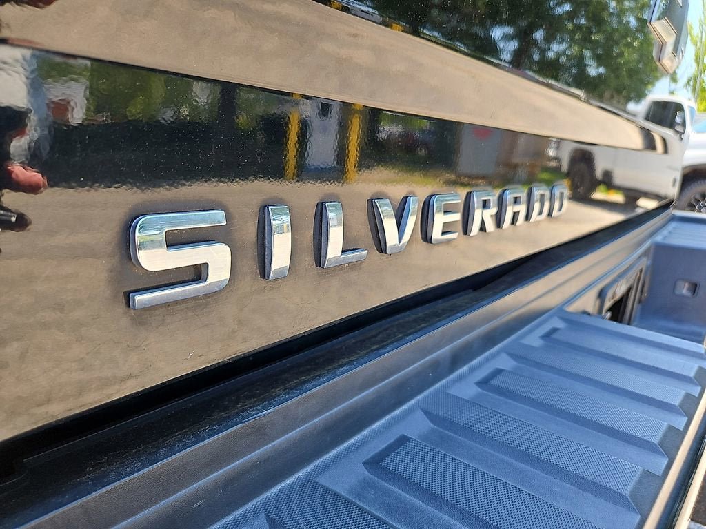 Used 2017 Chevrolet Silverado 3500 LTZ w/ Duramax Plus Package AWD/4WD image 31