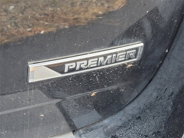 Used 2017 Chevrolet Equinox Premier w/ Enhanced Convenience Package image 6