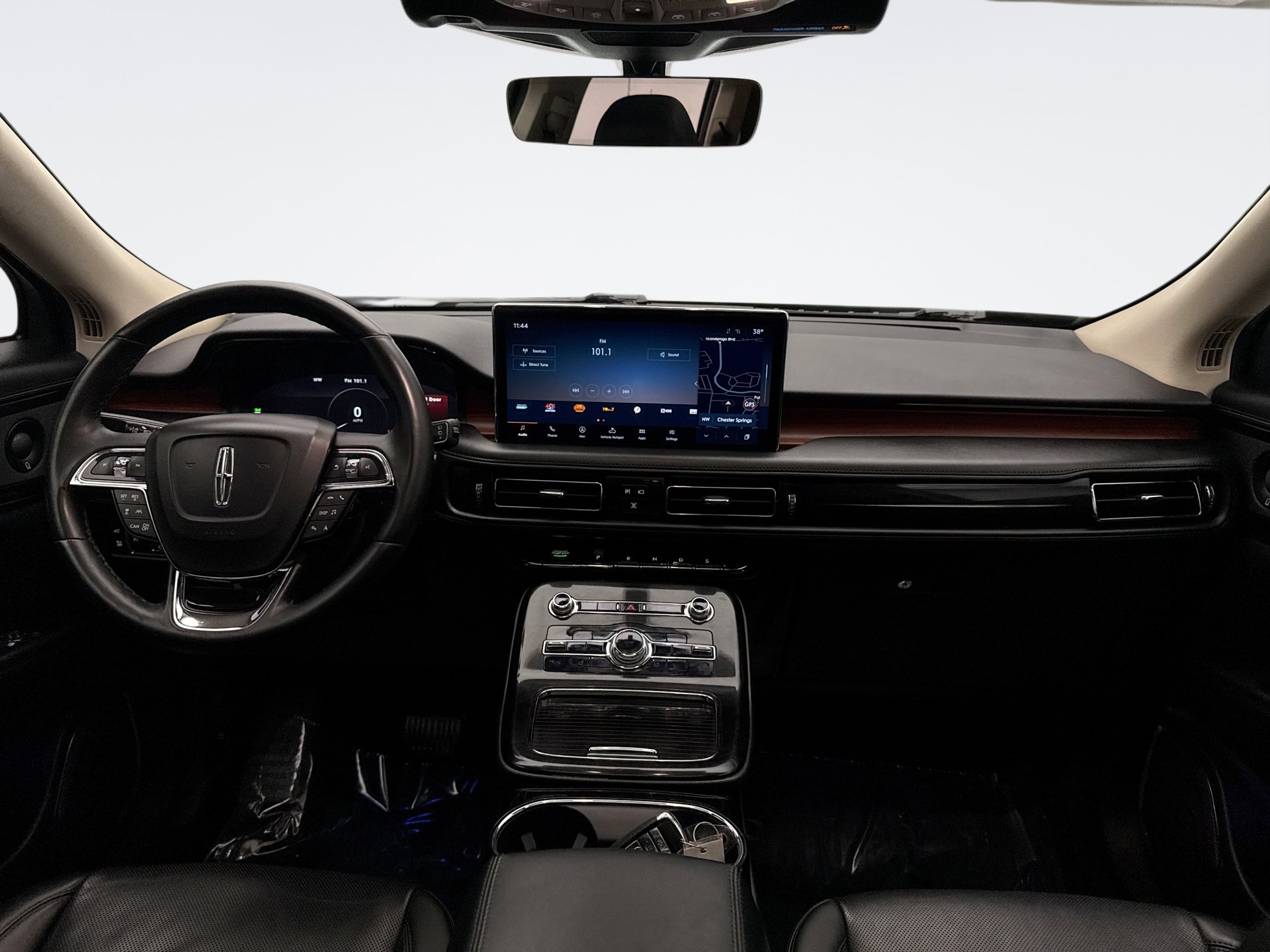 Used 2023 Lincoln Nautilus Reserve w/ Equipment Group 201A image 14