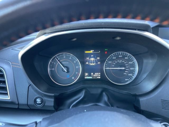 Used 2019 Subaru Crosstrek 2.0i Limited w/ Moonroof Package AWD/4WD image 9