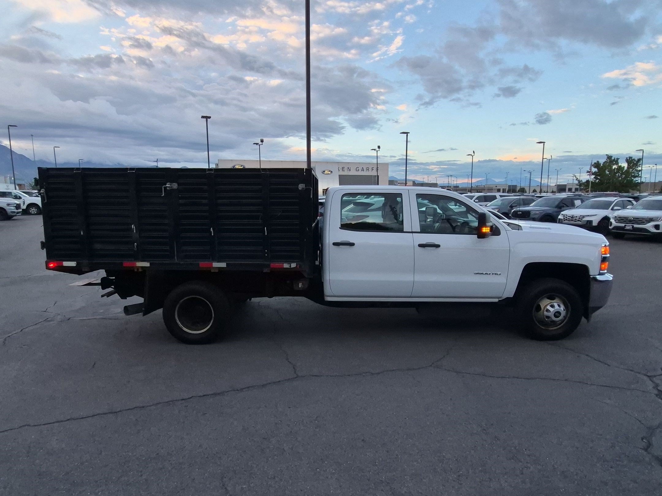 Used 2018 Chevrolet Silverado 3500 W/T w/ WT Convenience Package AWD/4WD image 2